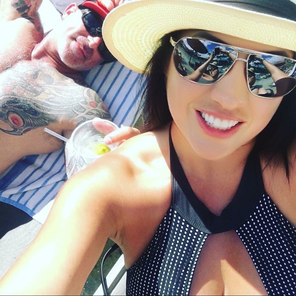 Meet your Posher, Annette